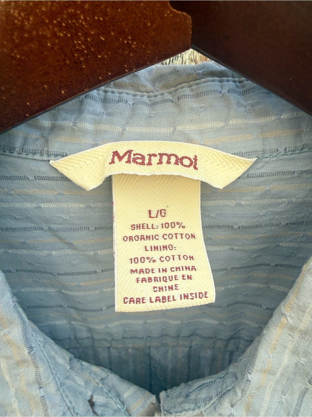 Marmot Men’s Blue Stripes ShortSleeve Button Down Cotton Shirt Size Large - Picture 2 of 13